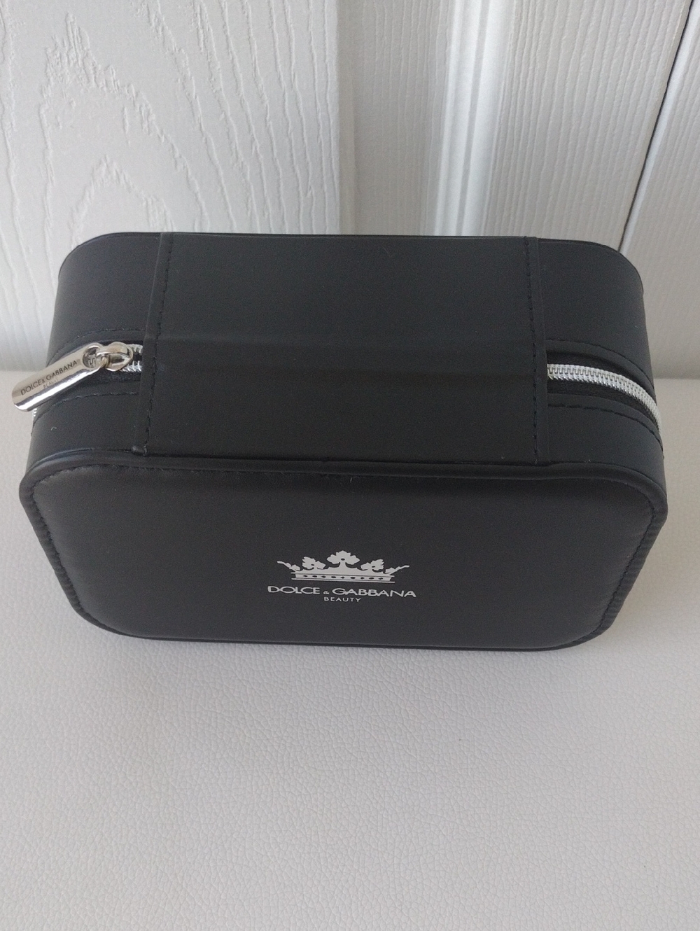 Dolce & Gabbana Beauty Black Travel Accessory Case - Picture 7 of 16
